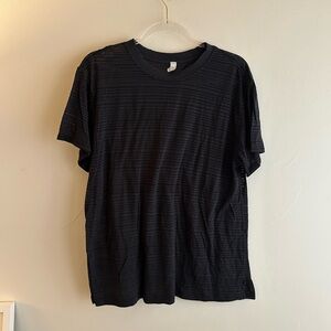 lululemon athletica Black Short Sleeve Tee